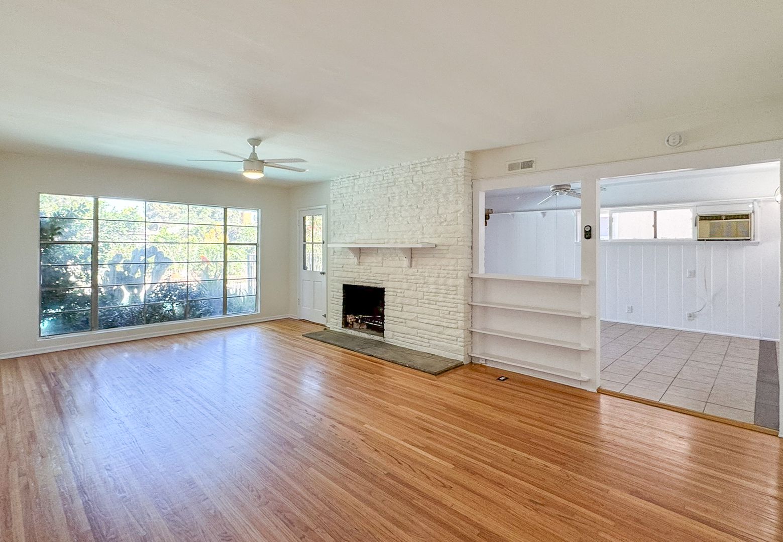 Van Nuys House: 6941 McLennan Ave.