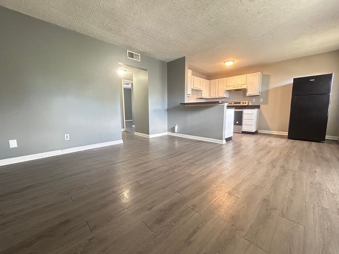 Louisville Apartment: 4200 Medallion Ct