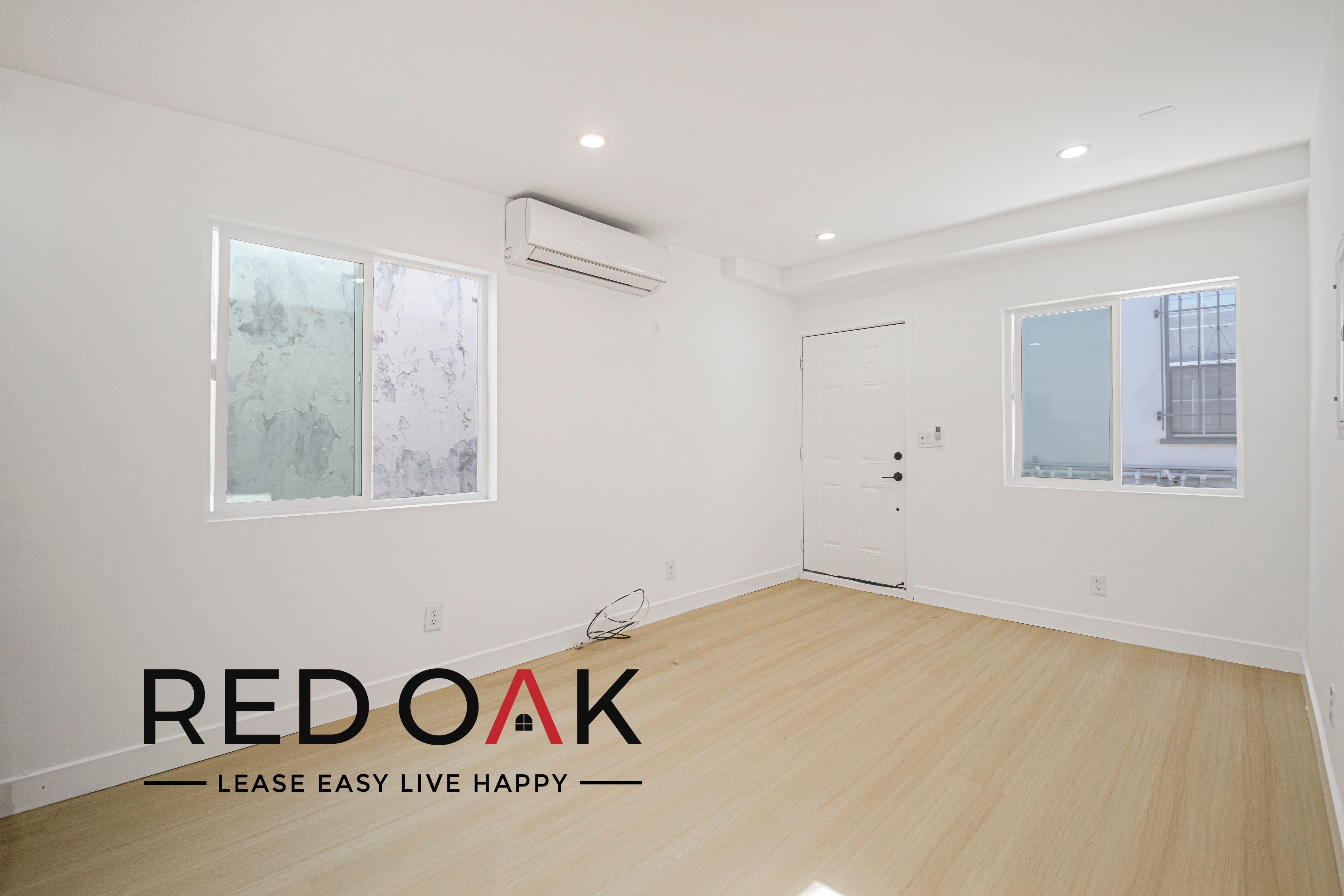 Leimert Park Condo: 4211 1/2 11th Ave