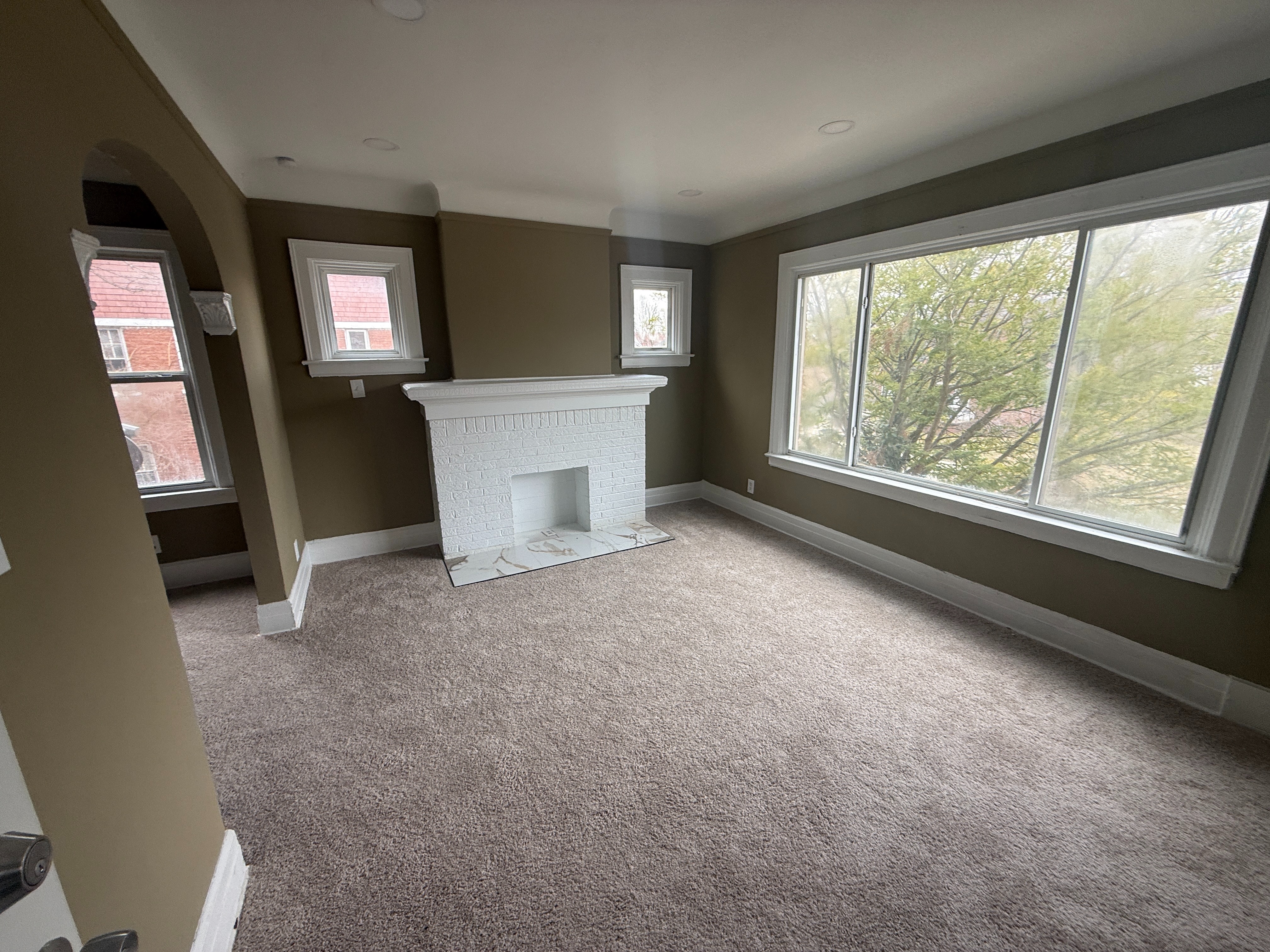 Detroit Condo: 15512 Mendota St