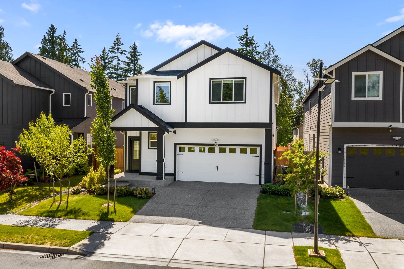 Bothell House: 21112 42nd Dr SE