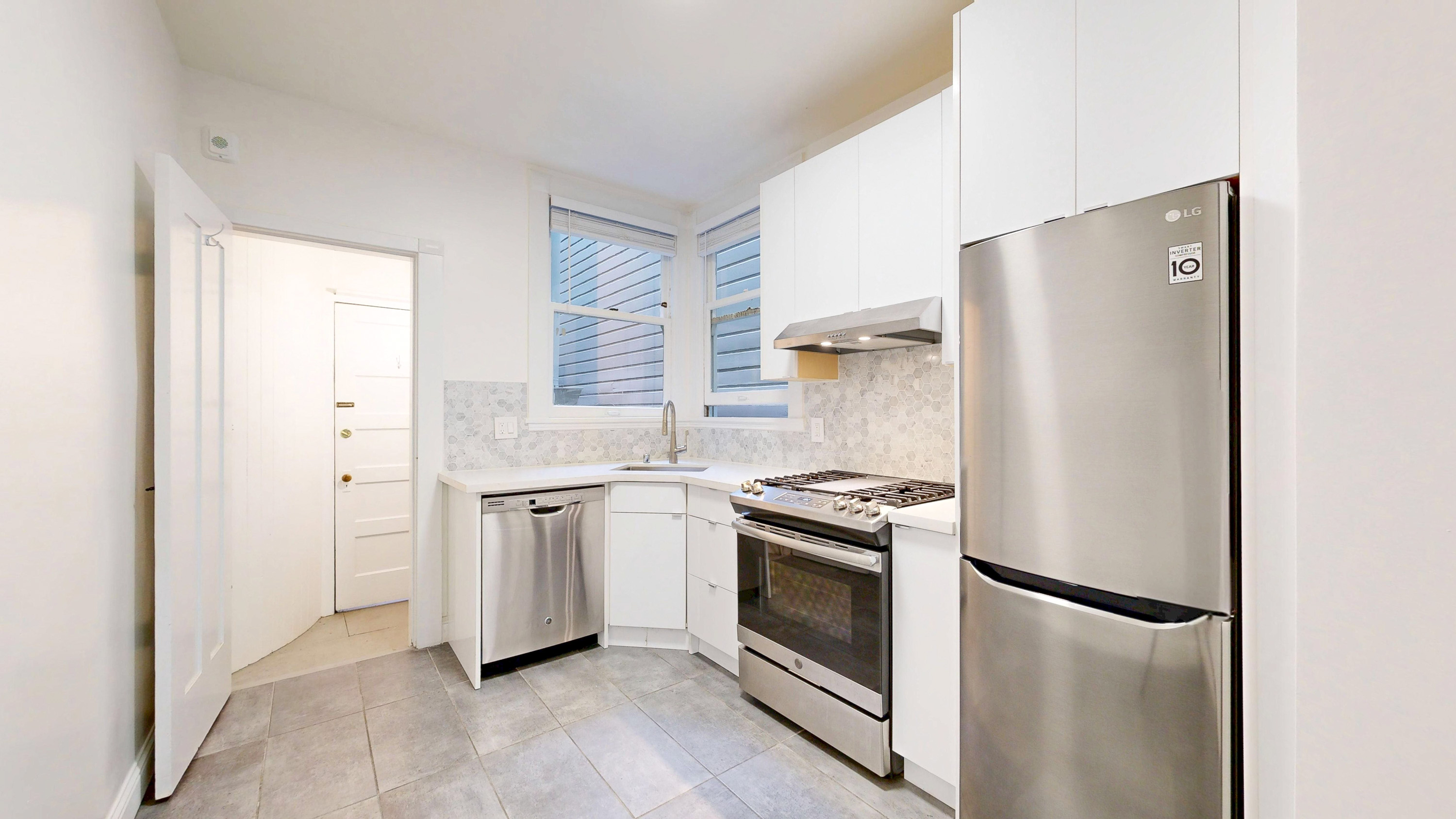 San Francisco Condo: 1740 Sacramento St