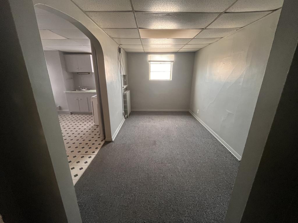 Freeport Condo: 202 1/2 W Main St