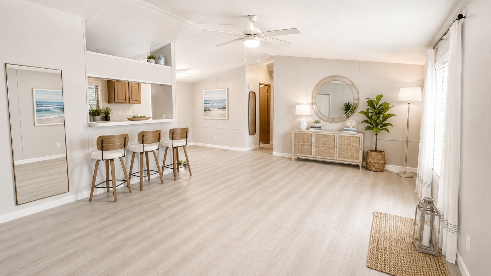 Jacksonville House: 7703 Erinwood Ct E