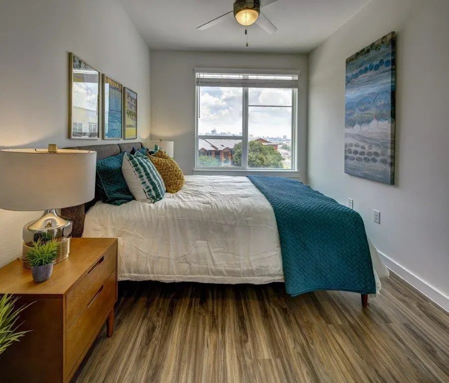 Austin Condo: 2436 E Riverside Dr