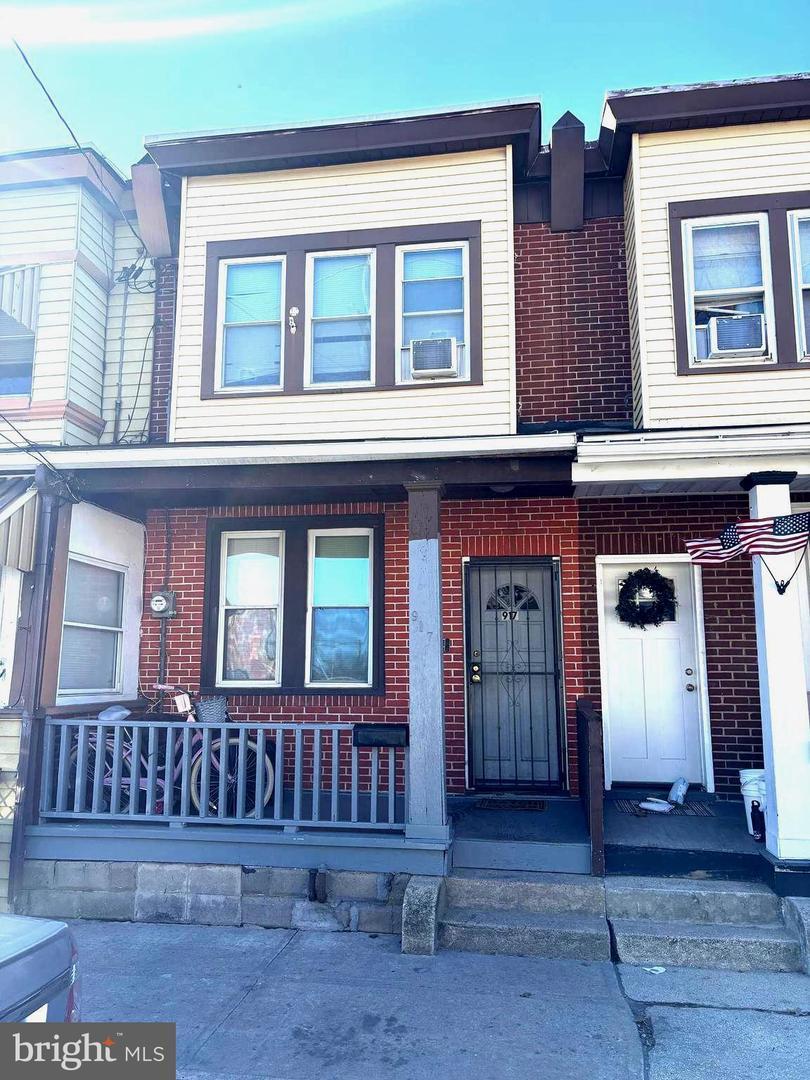 Gloucester City House: 917 Koehler St