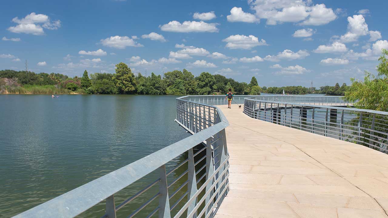 Austin Condo: 1116 Town Creek Dr