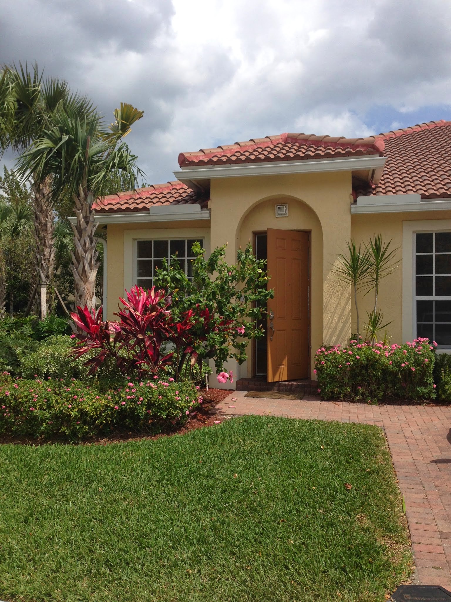 OAKLAND PARK House: 3242 NW 31ST Ter