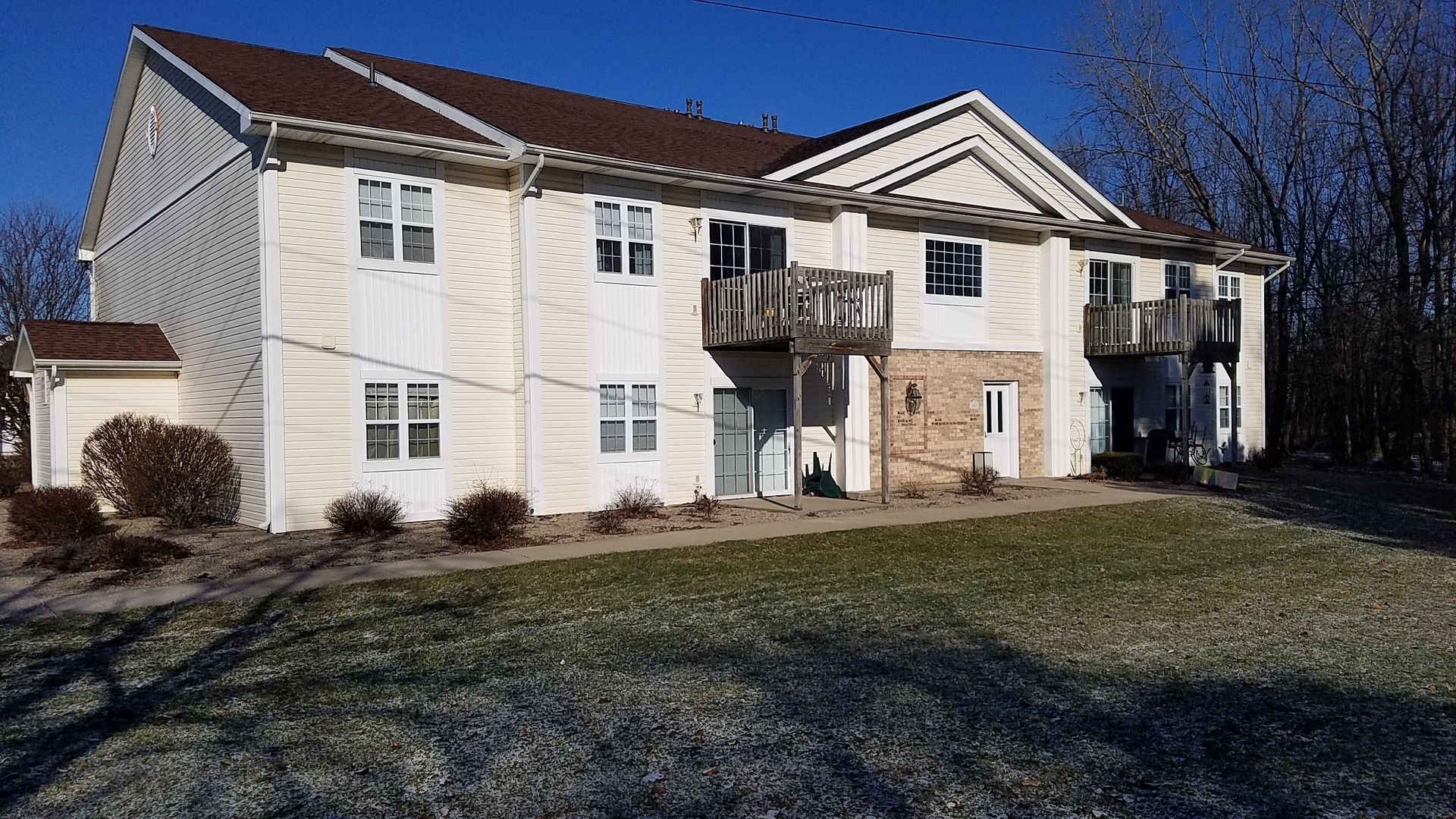 Gates Apartment: 8 Hickory Manor Dr
