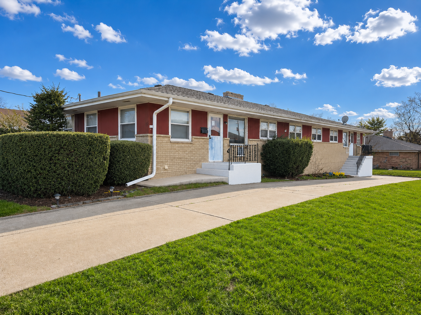 Rockford Condo: 1807 - 1809 South Alpine Rd