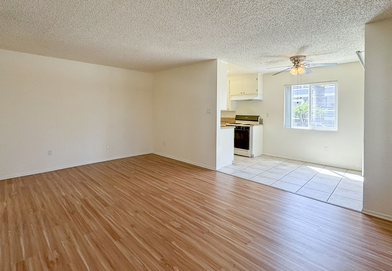 Los Angeles Apartment: 1755 Purdue Ave