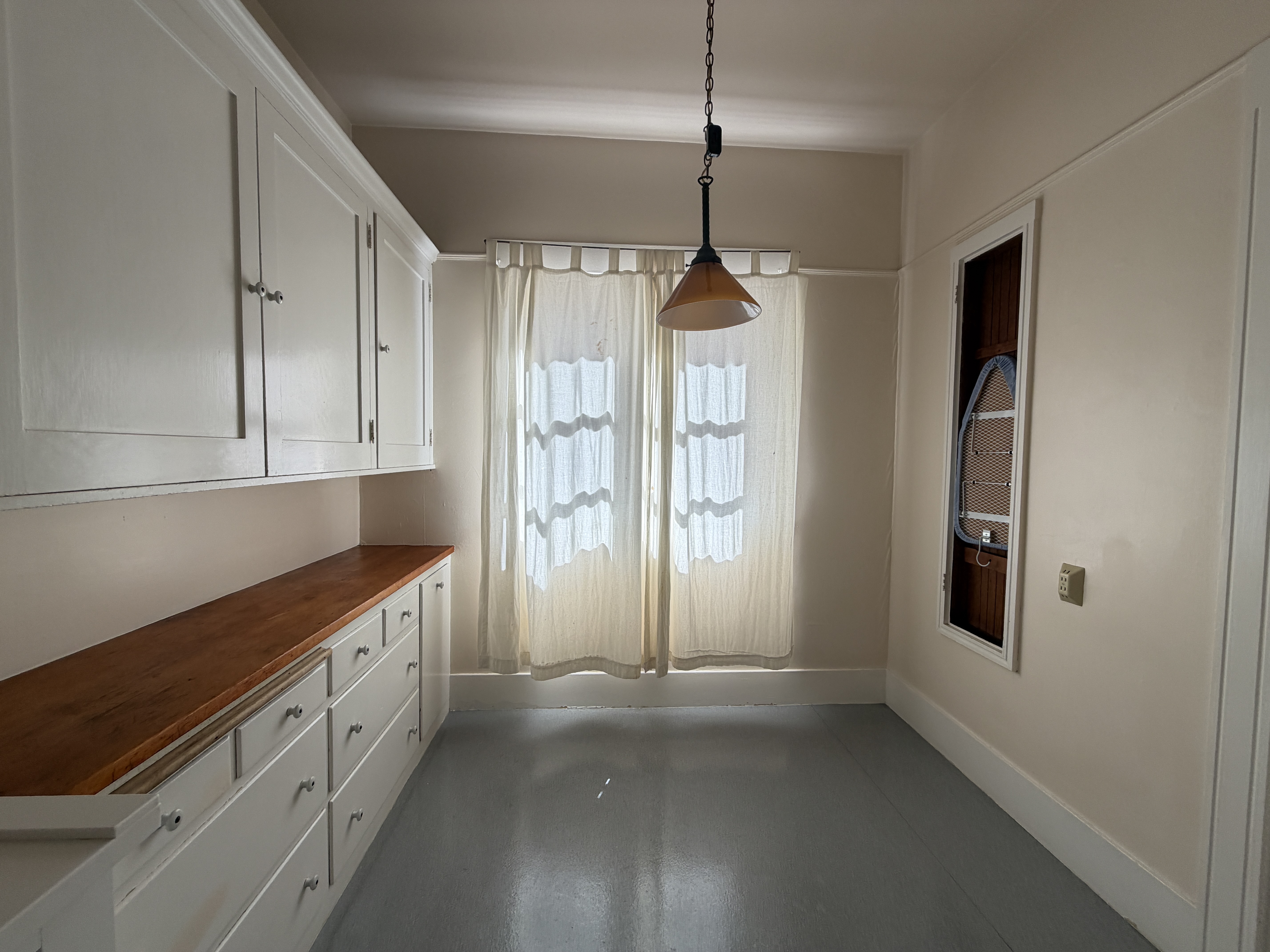 Berkeley Condo: 2726 Dwight Way