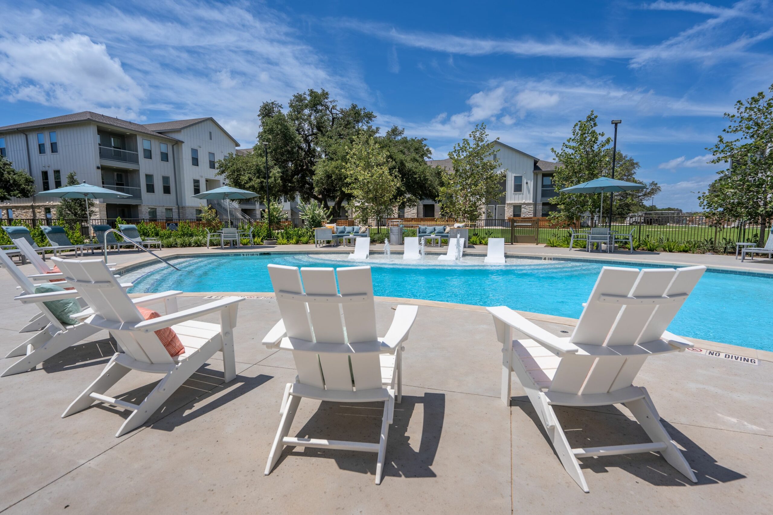Austin Condo: 2200 TX-195