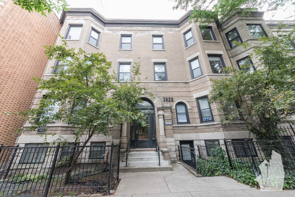 Chicago Condo: 3818 North Sheffield Avenue,