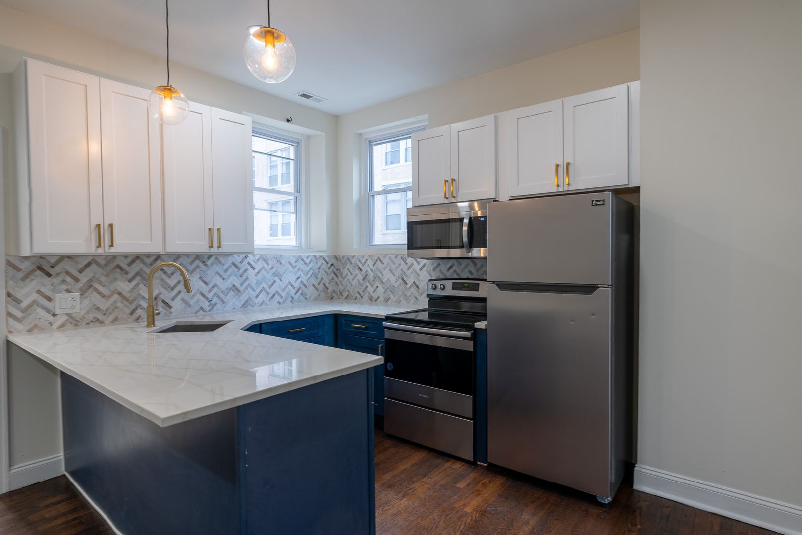 Philadelphia Condo: 641 N 15th ST