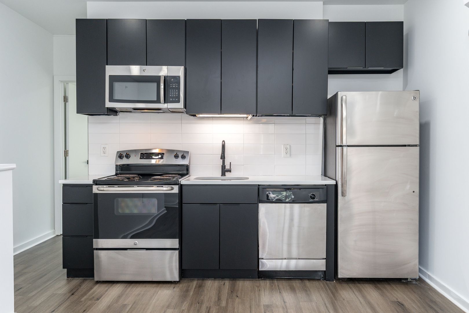 Philadelphia Condo: 3003 W Glenwood Ave