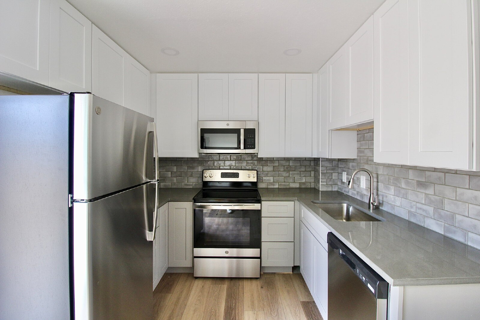 Brighton Townhome: 85 S 18th Ave