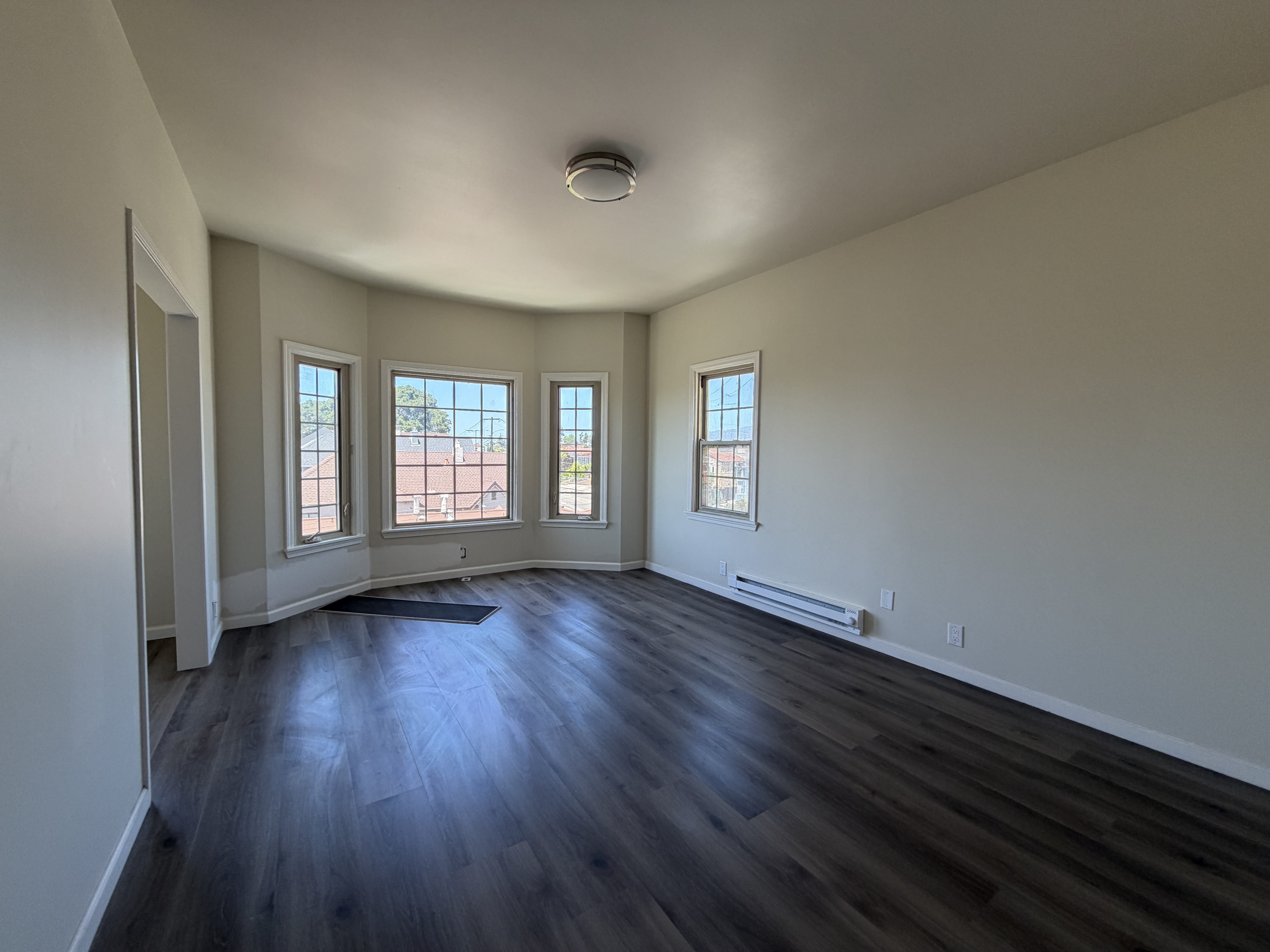 oakland Condo: 2416 8th AVe.