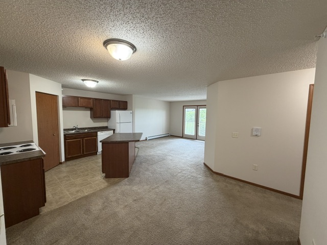 Alexandria Apartment: 4727 Arbor Xing
