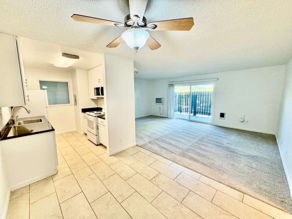 Novato Condo: 445 Ignacio Blvd