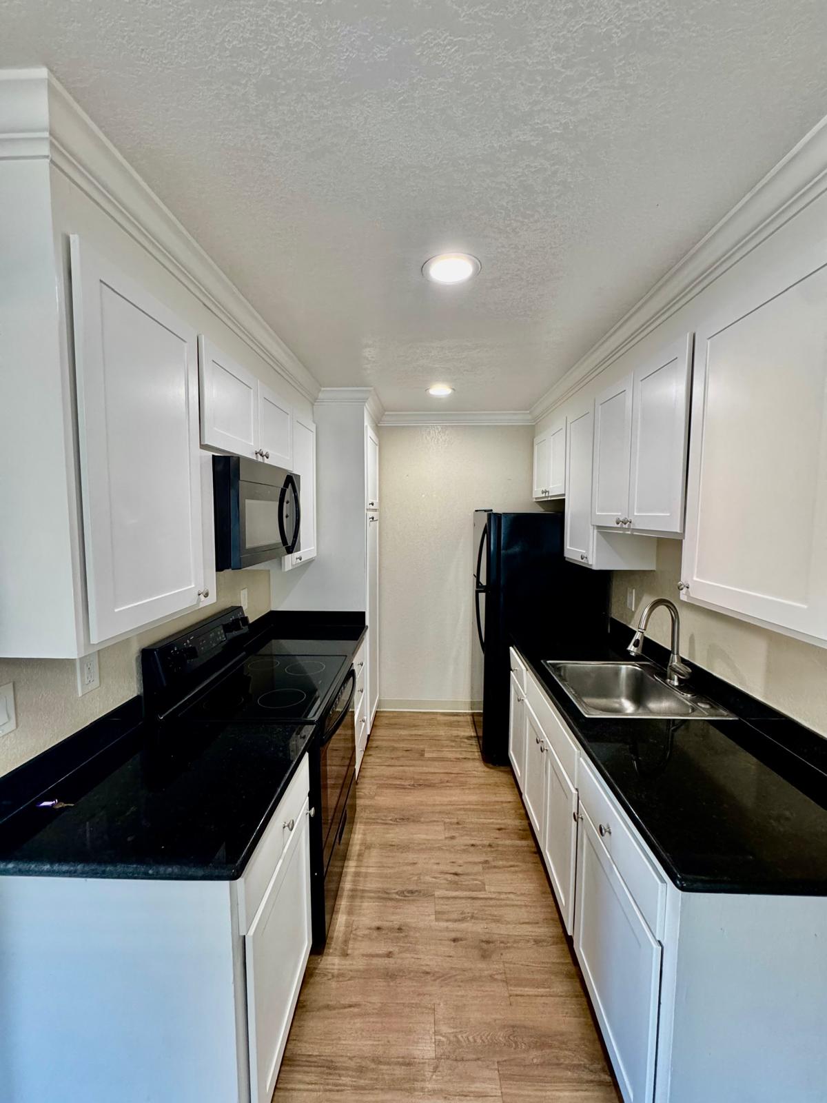 Novato Condo: 335 Enfrente Rd