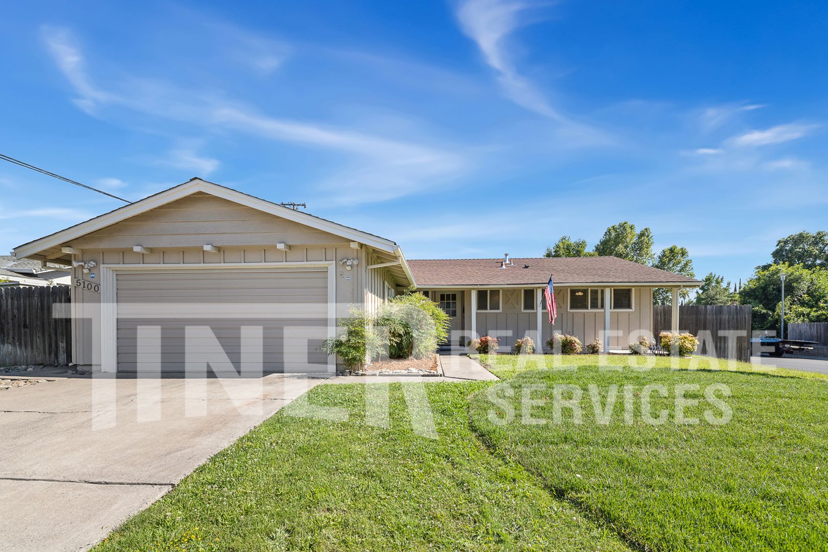 Sacramento House: 5100 Atlanta Way