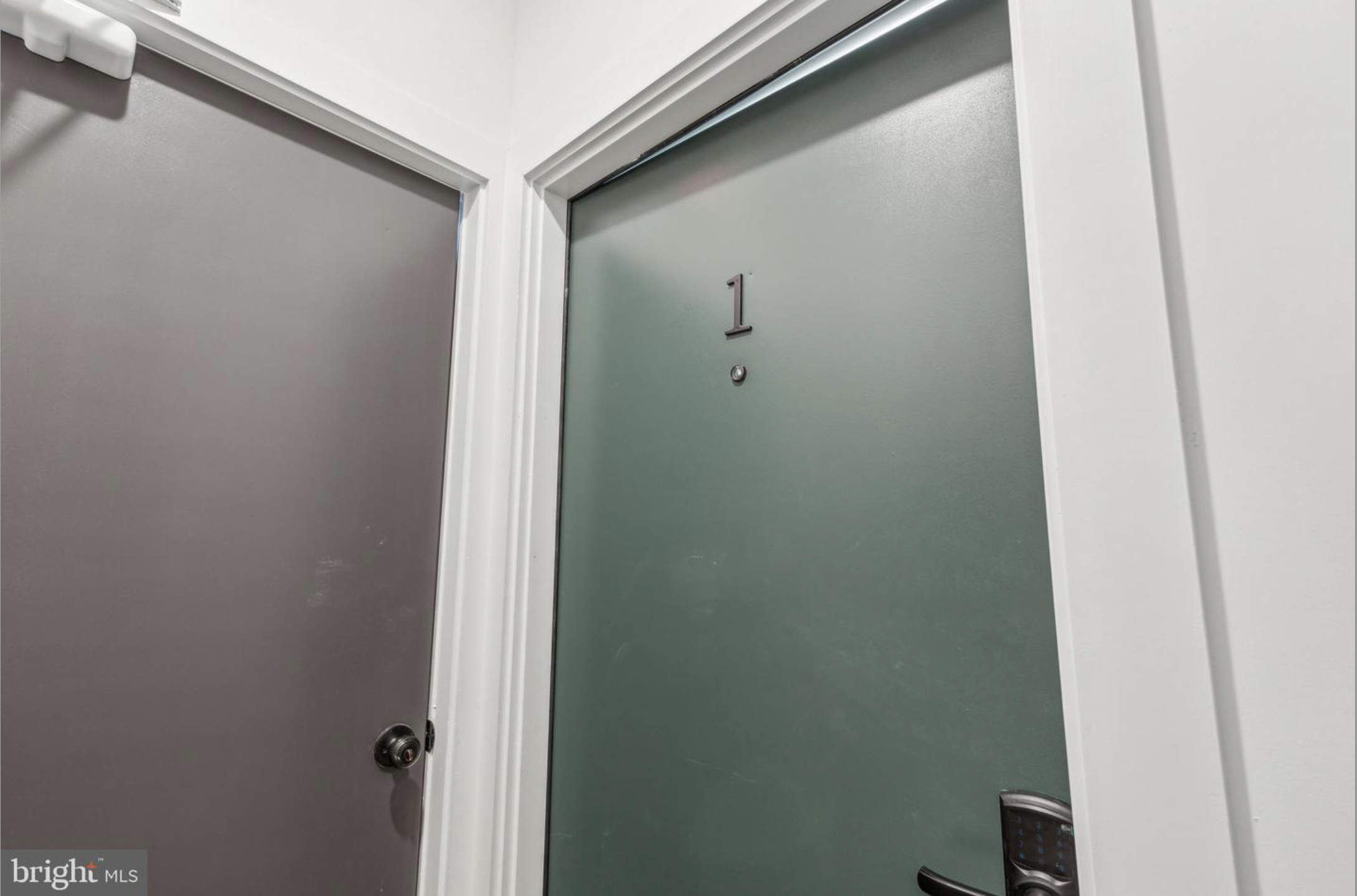 Philadelphia Condo: 415 W York St