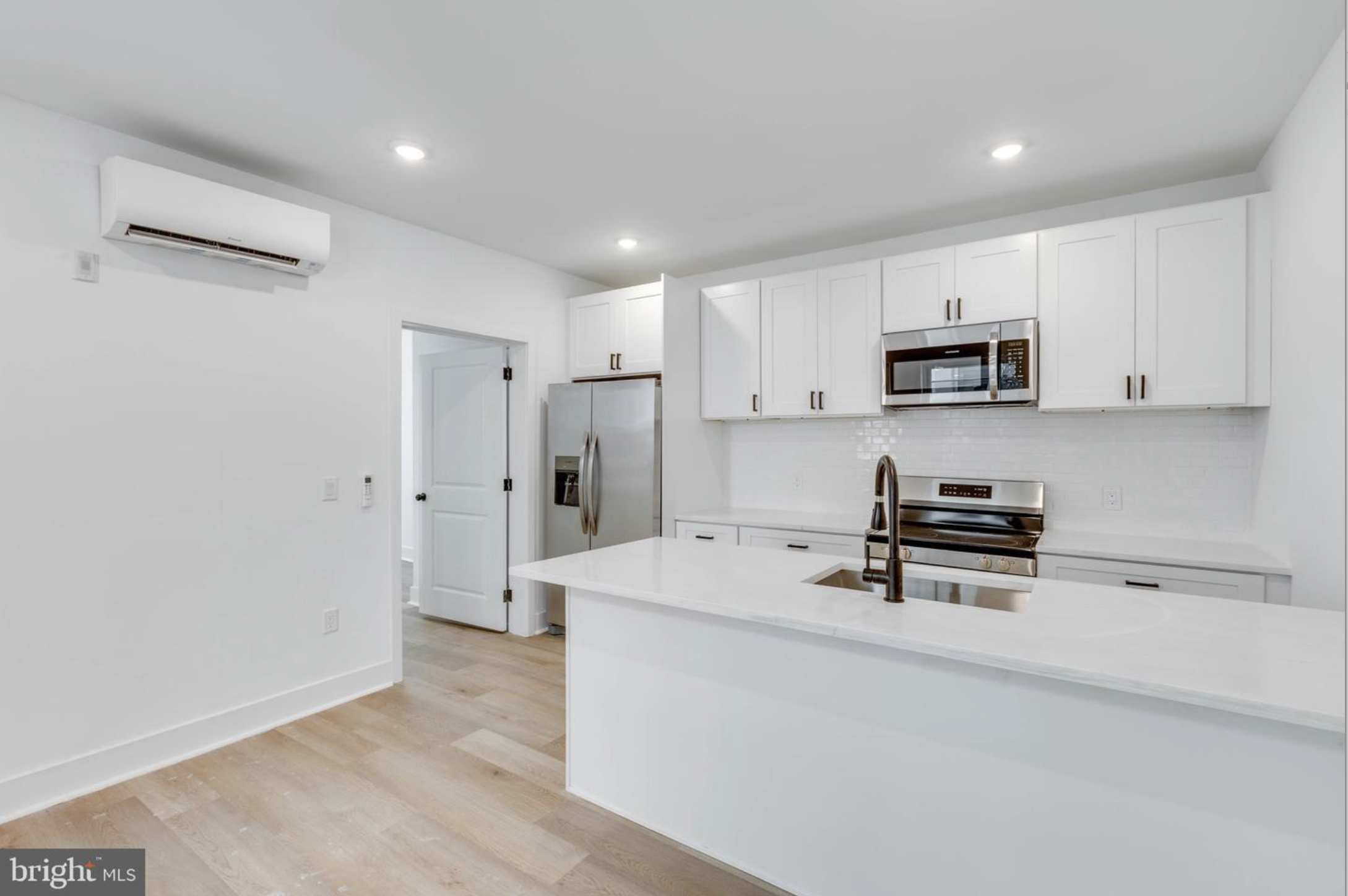 Philadelphia Condo: 4220 Baltimore Ave