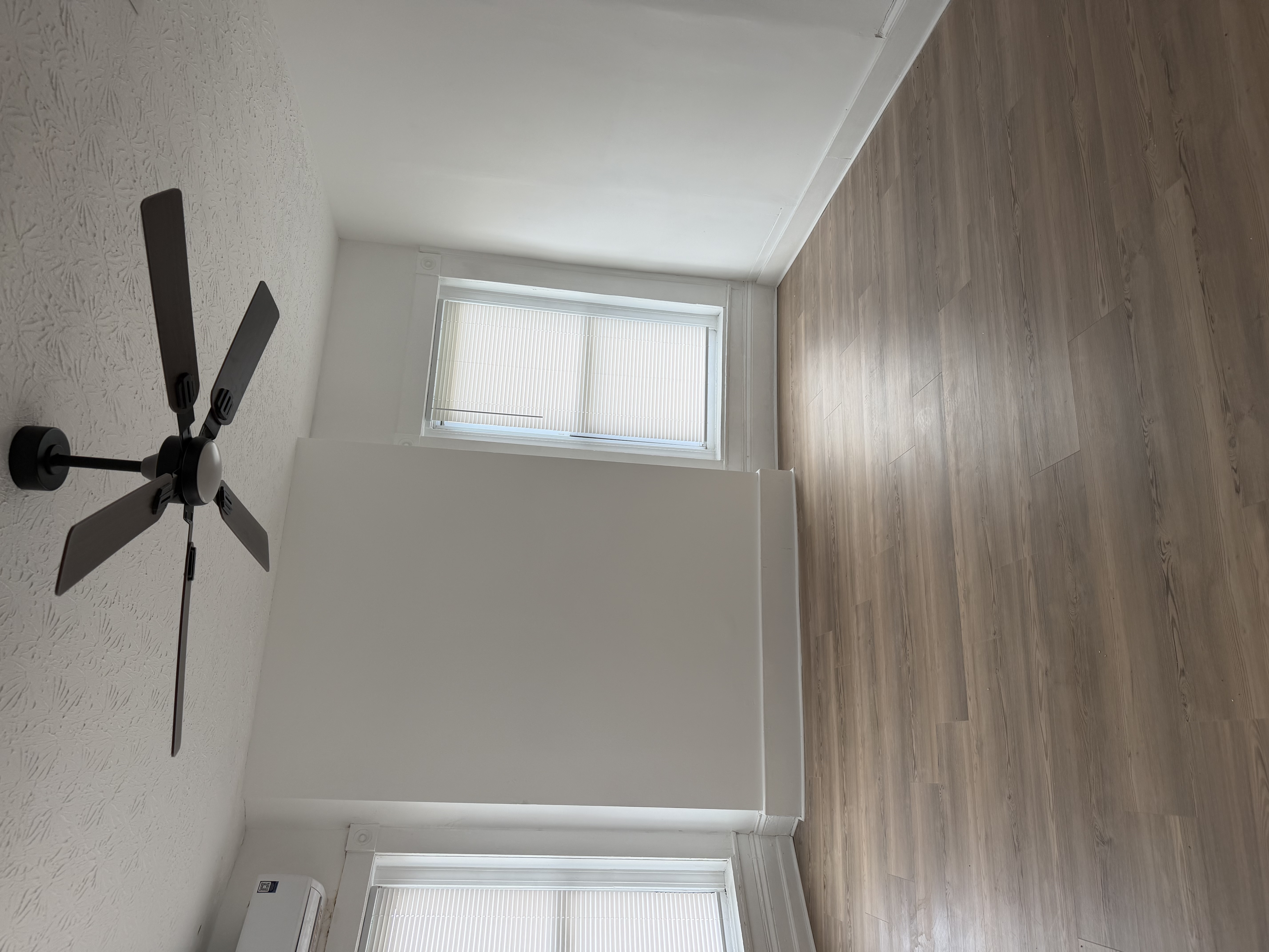 Louisville Condo: 124 W. College St.
