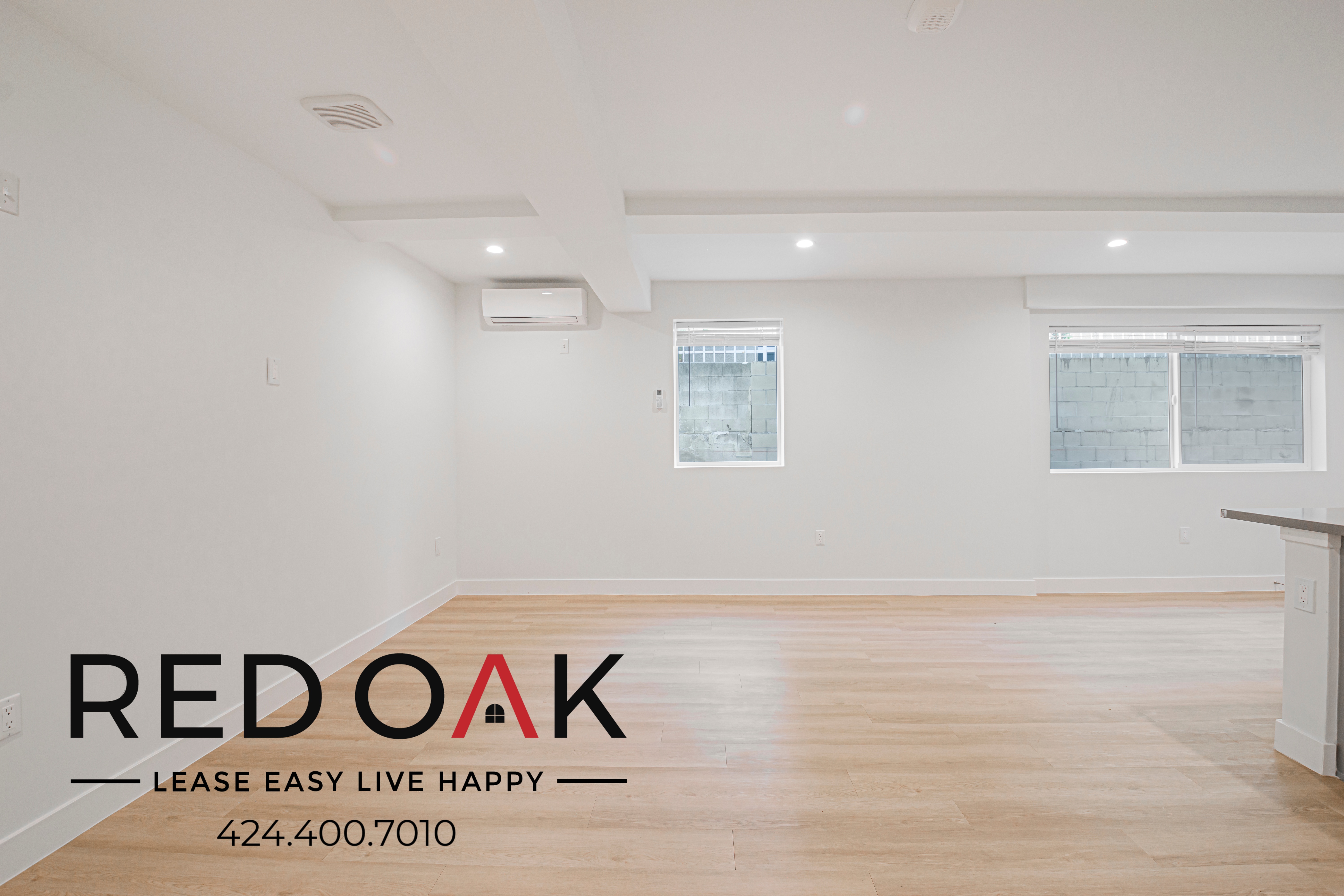 Canoga Park Condo: 6738 Independence Ave