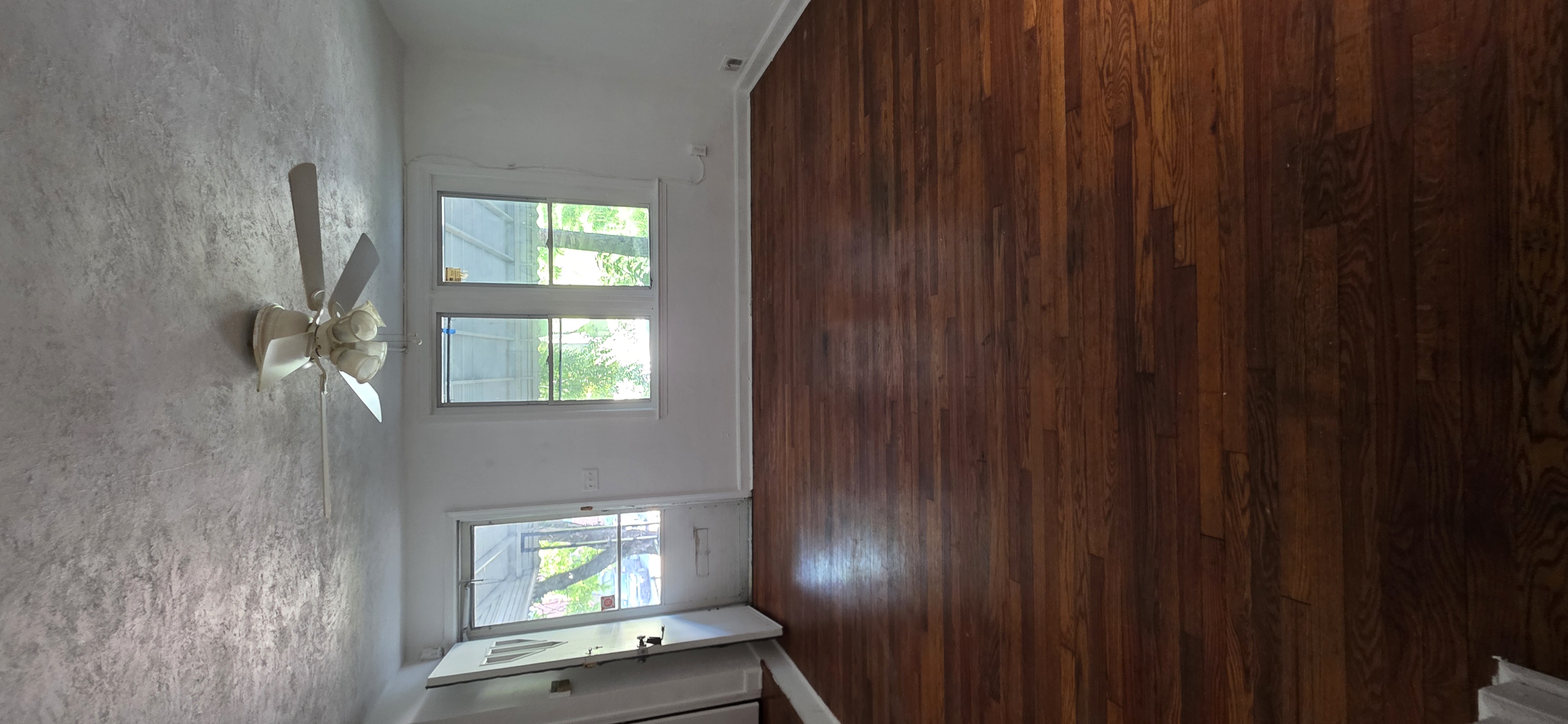 Baltimore Townhome: 3319 Presstman St