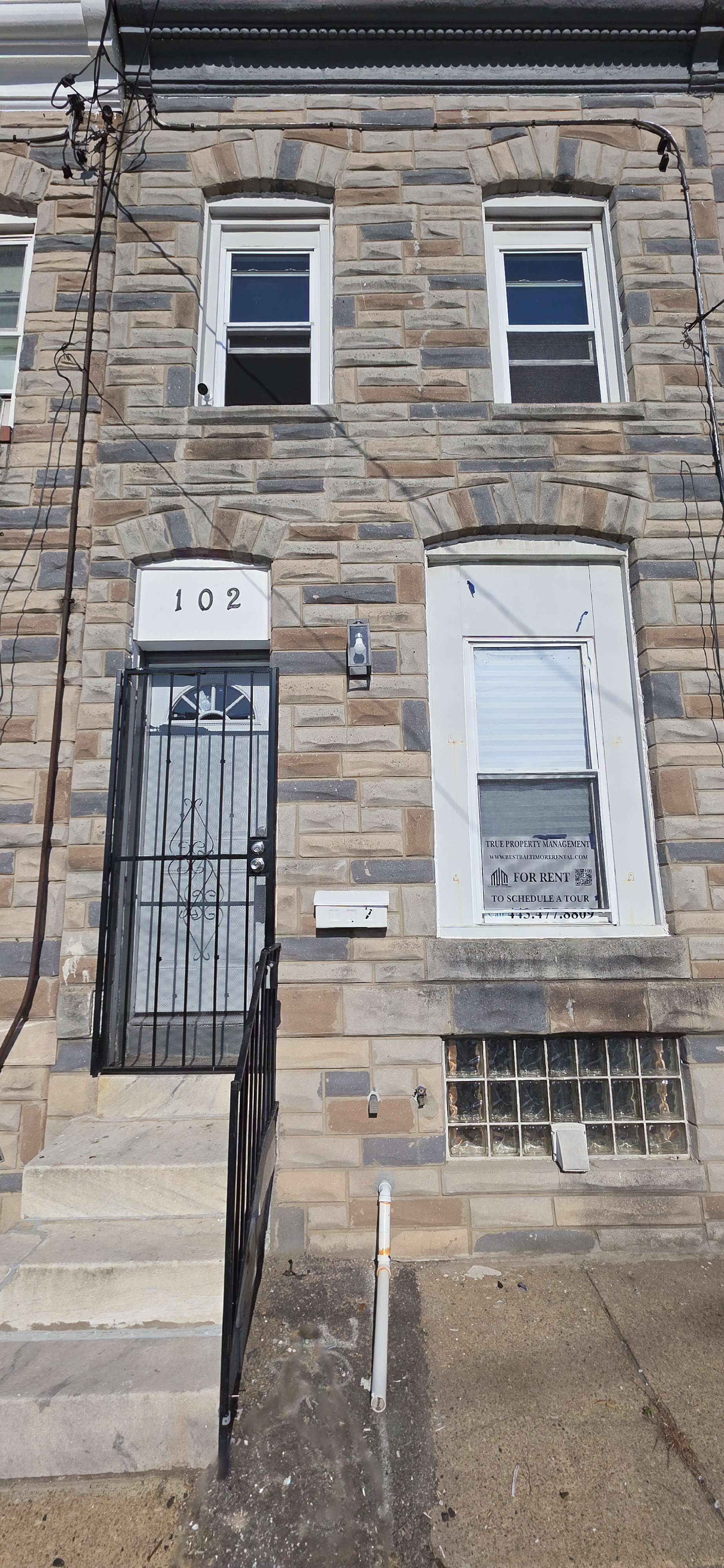 Baltimore Townhome: 102 S Janney St