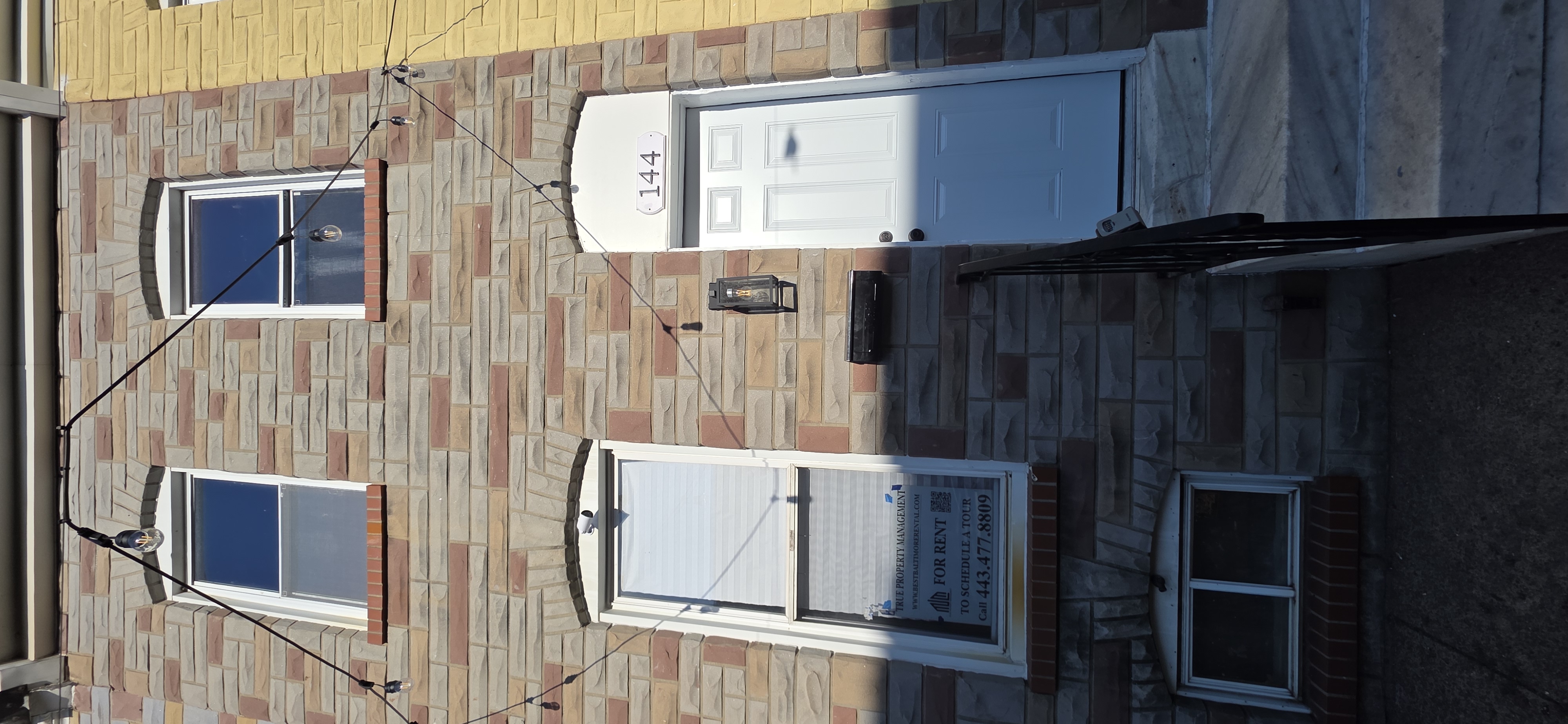 Baltimore Townhome: 144 N Streeper St