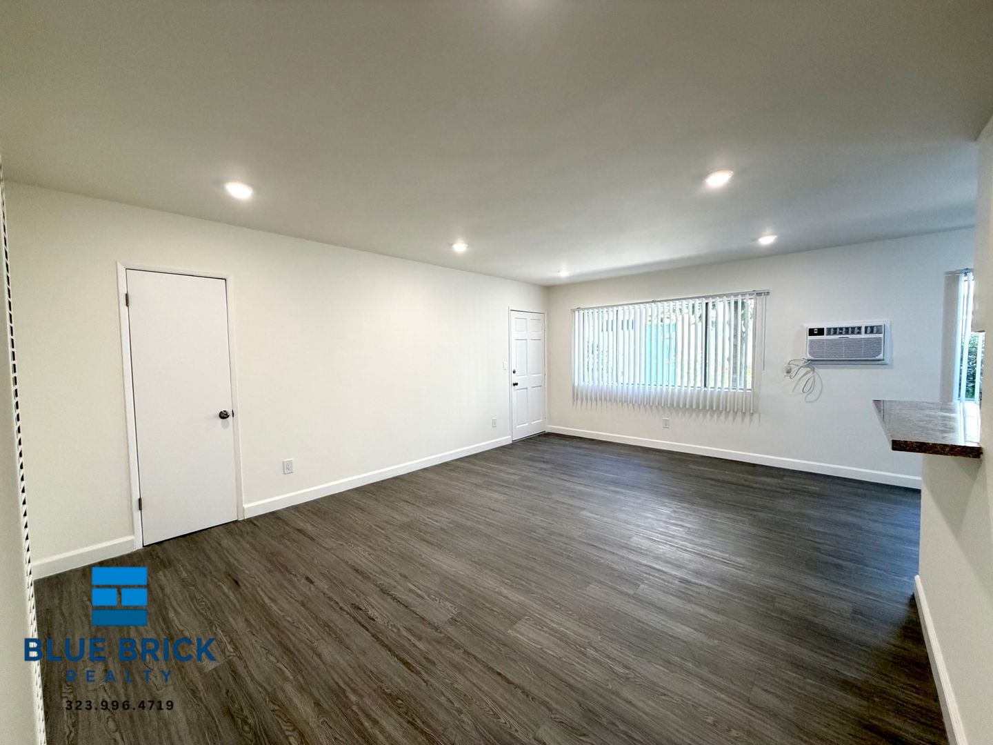 Encino Condo: 5130 Yarmouth