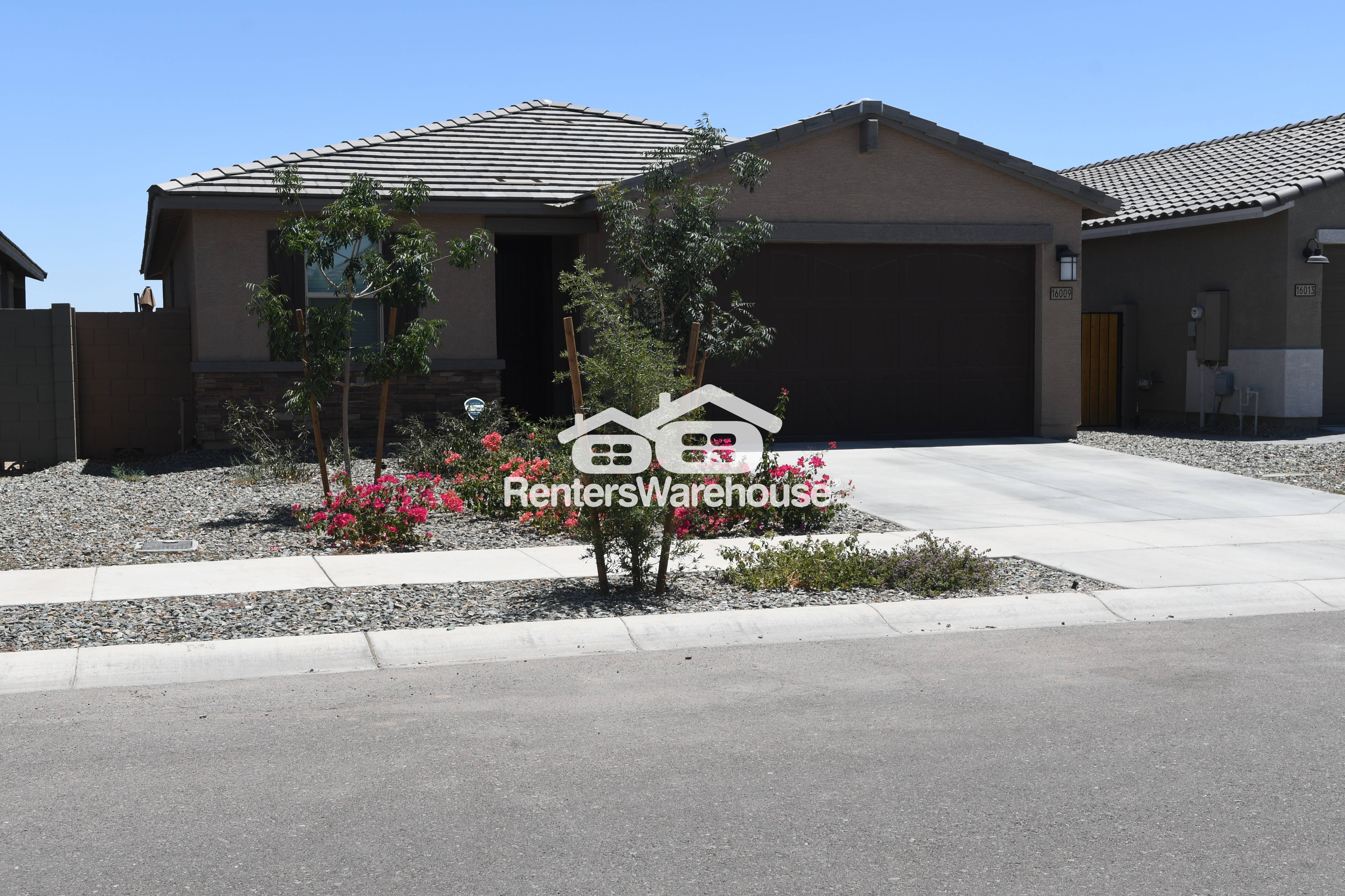 Sun City West House: 16009 W Cottontail Ln