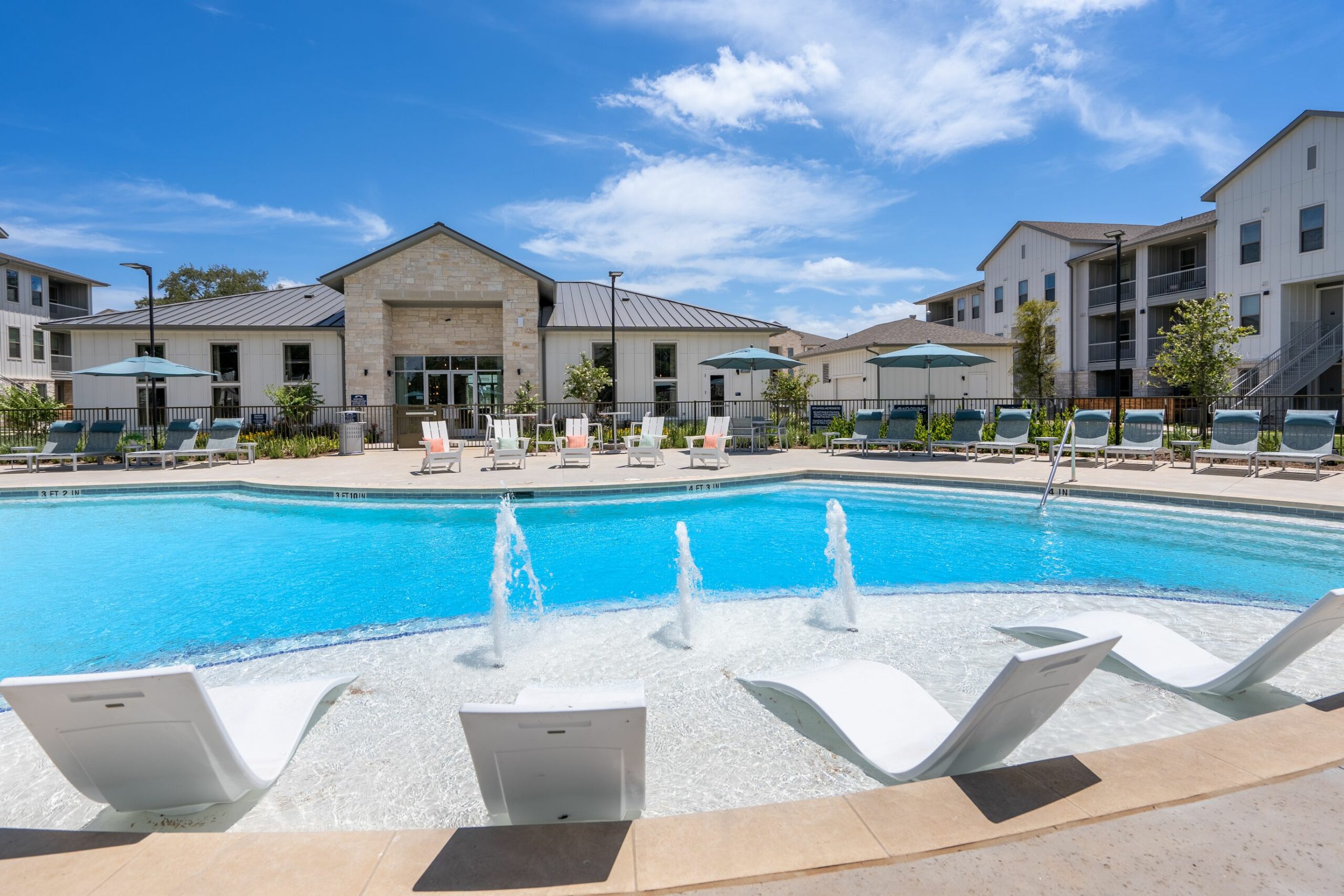 Austin Condo: 2206 TX-195