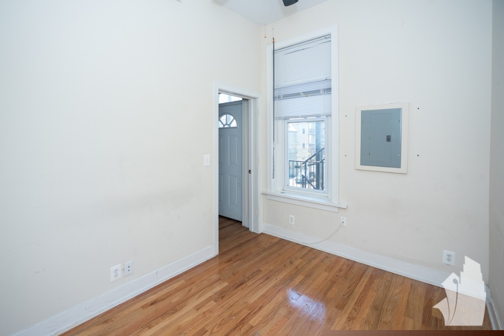 Chicago Condo: 3356 North Sheffield Avenue
