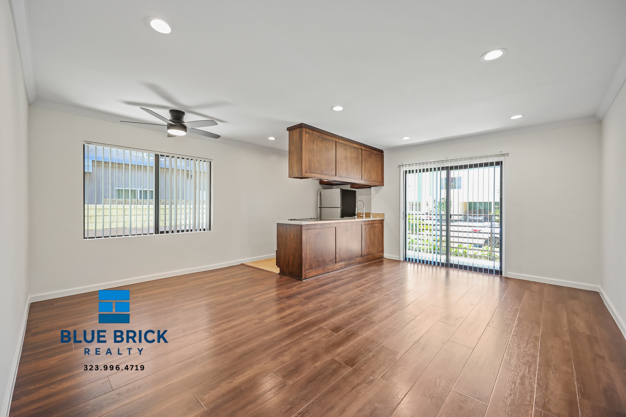 Los Angeles Condo: 1832 Purdue Ave