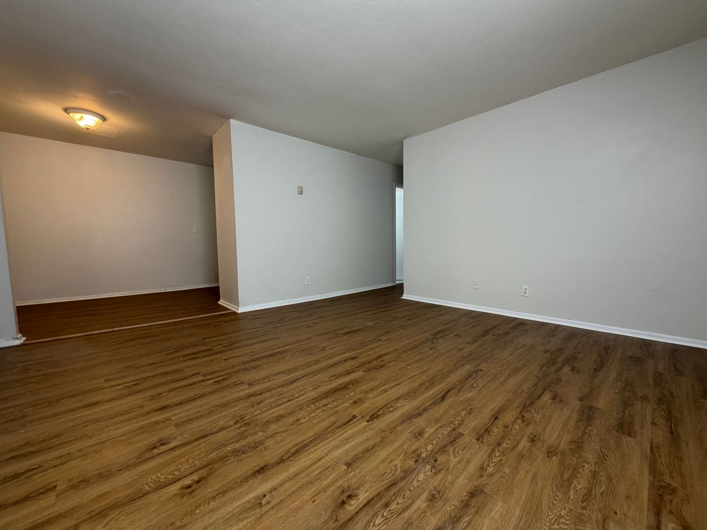 Louisville Apartment: 421 Poplar Level Ct
