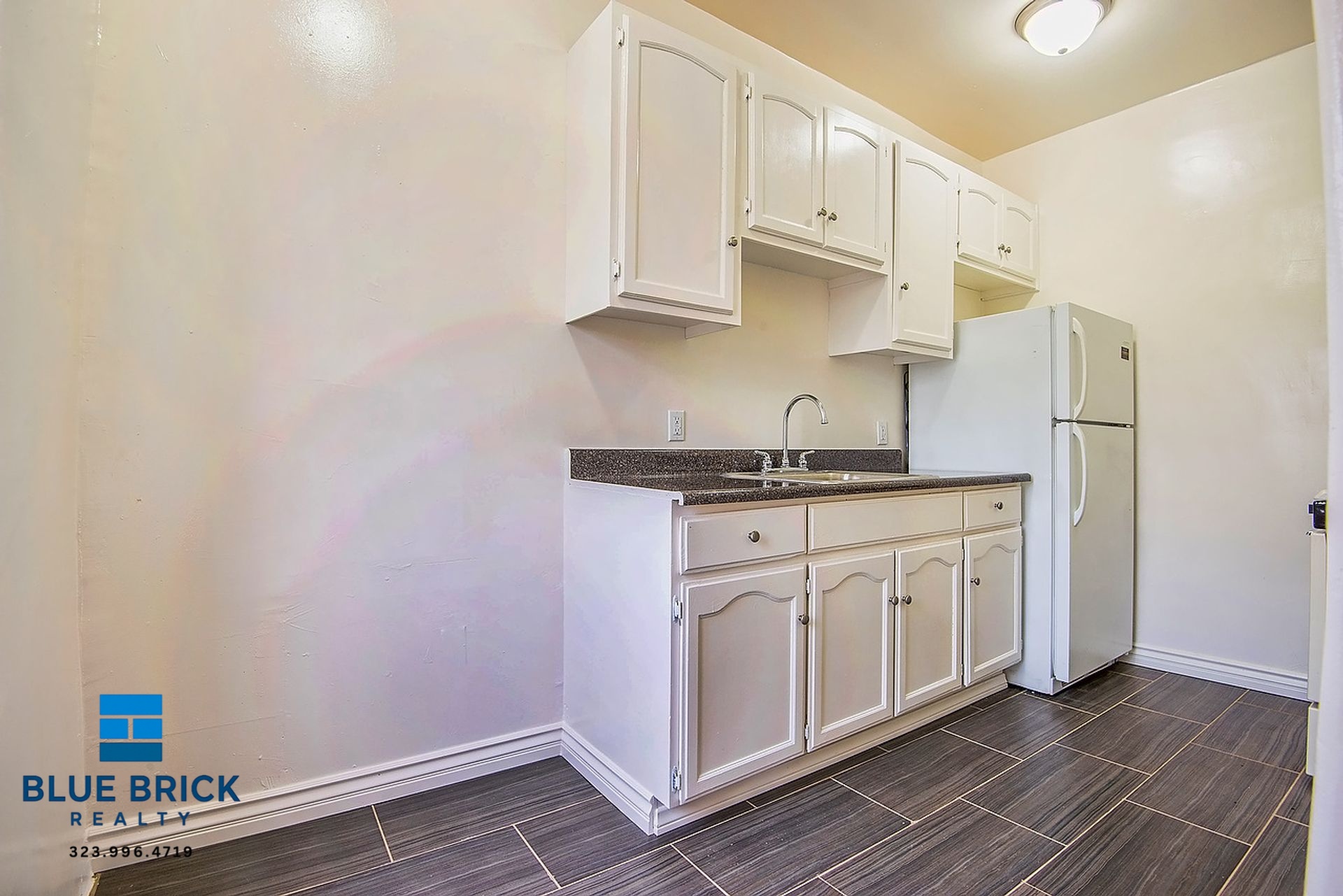 Los Angeles Condo: 1518 S Wilton Pl