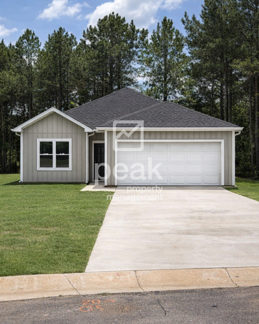 Hueytown House: 5939 Spencer Terr.