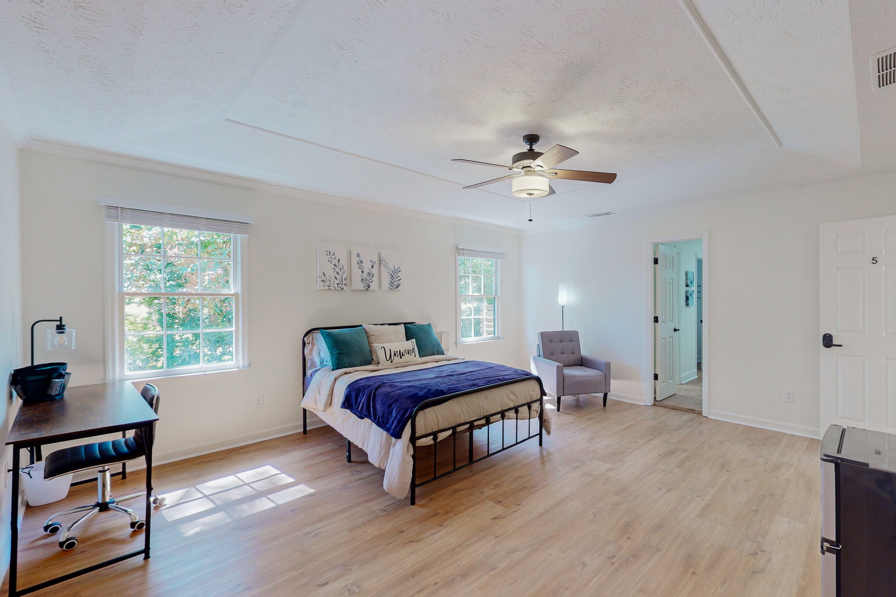 Stone Mountain House: 5629 Southern Pines Ct