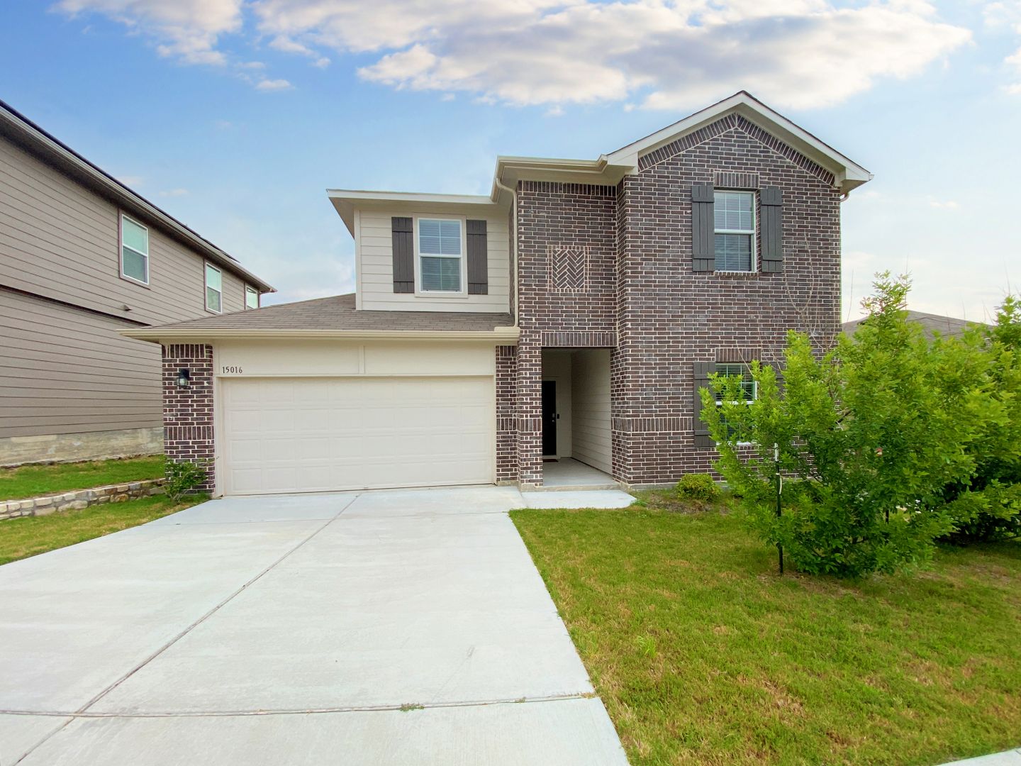 Austin House: 15016 Upland Willow Road