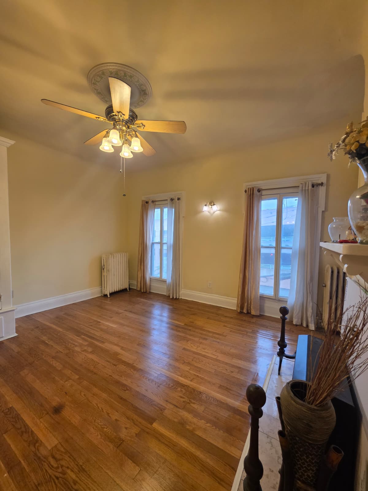 Yonkers Condo: 64 Hudson St