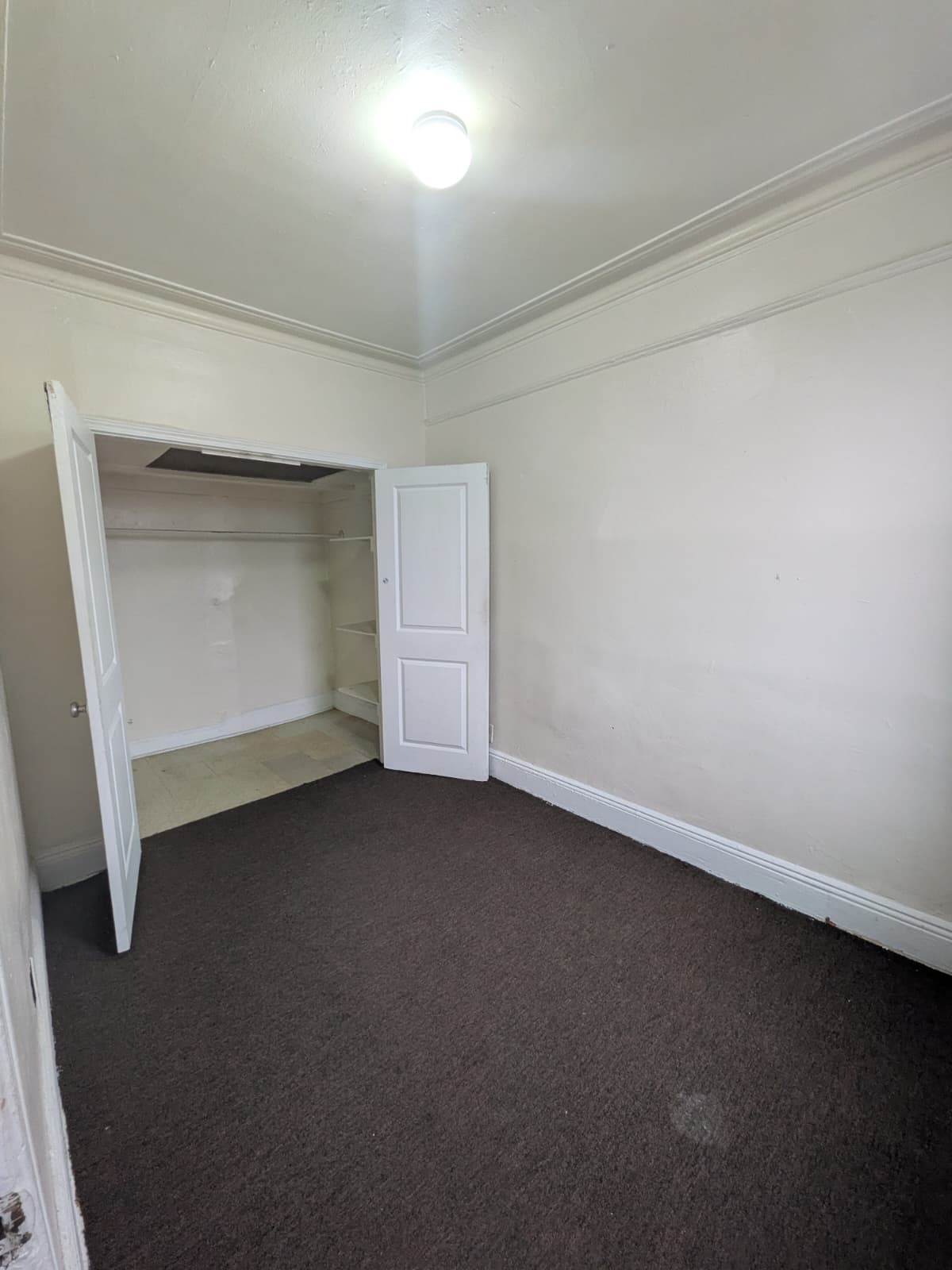Mount Vernon Condo: 10 N Bond St