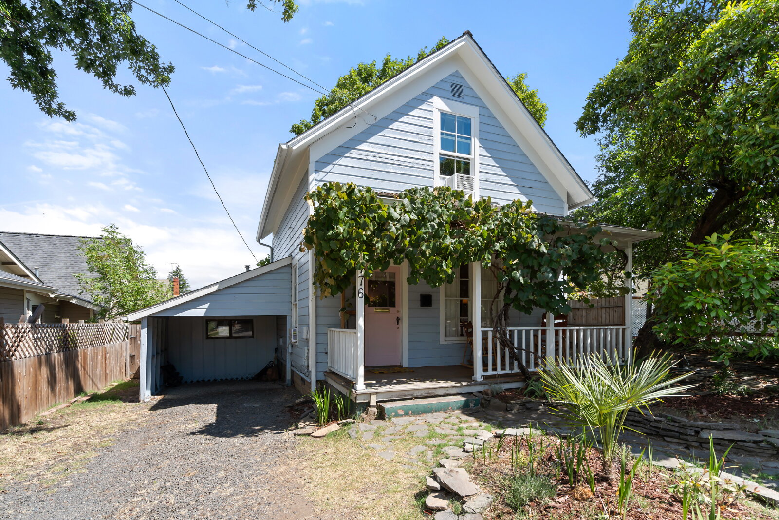 Ashland House: 176 Skidmore St.