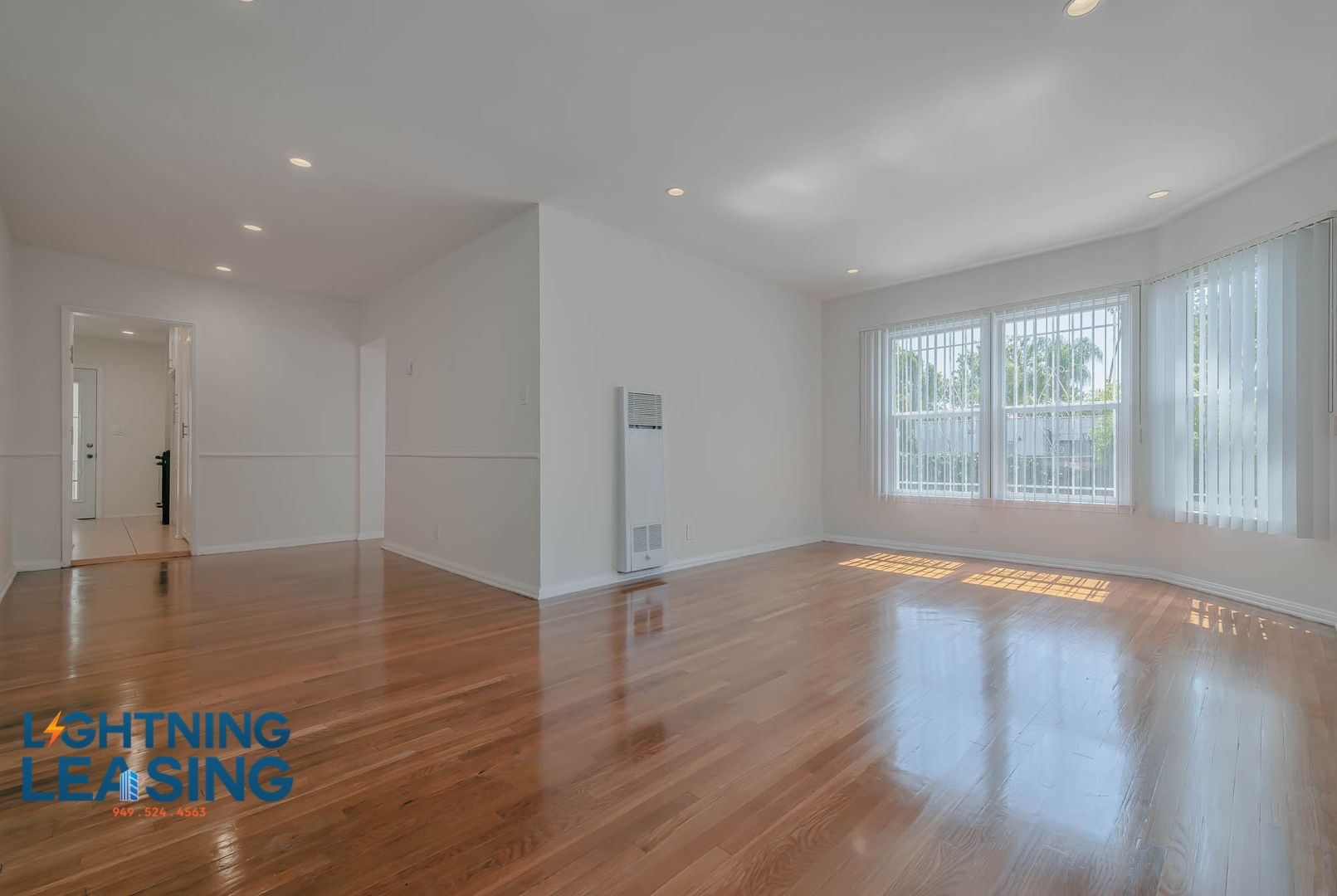 Los Angeles Condo: 948 S Mansfield Ave