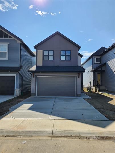 Edmonton House: 22916 95 Ave NW