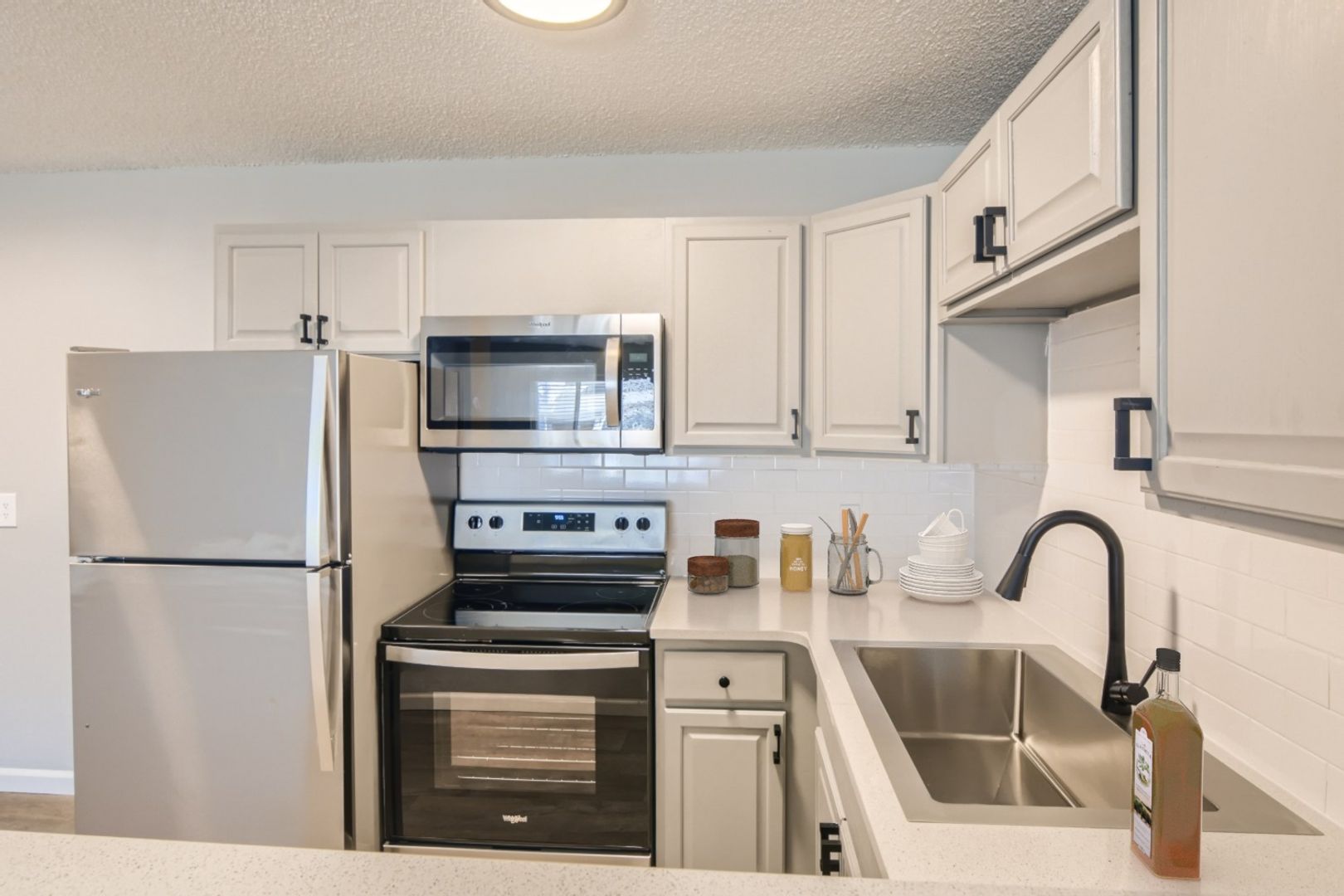 Colorado Springs Condo: 2010 Carmel Drive