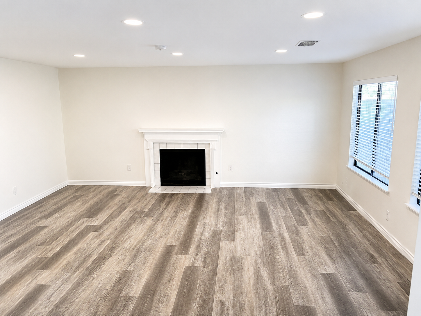 Escondido House: 2109 Bernardo Ave